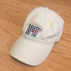 MTV hat
